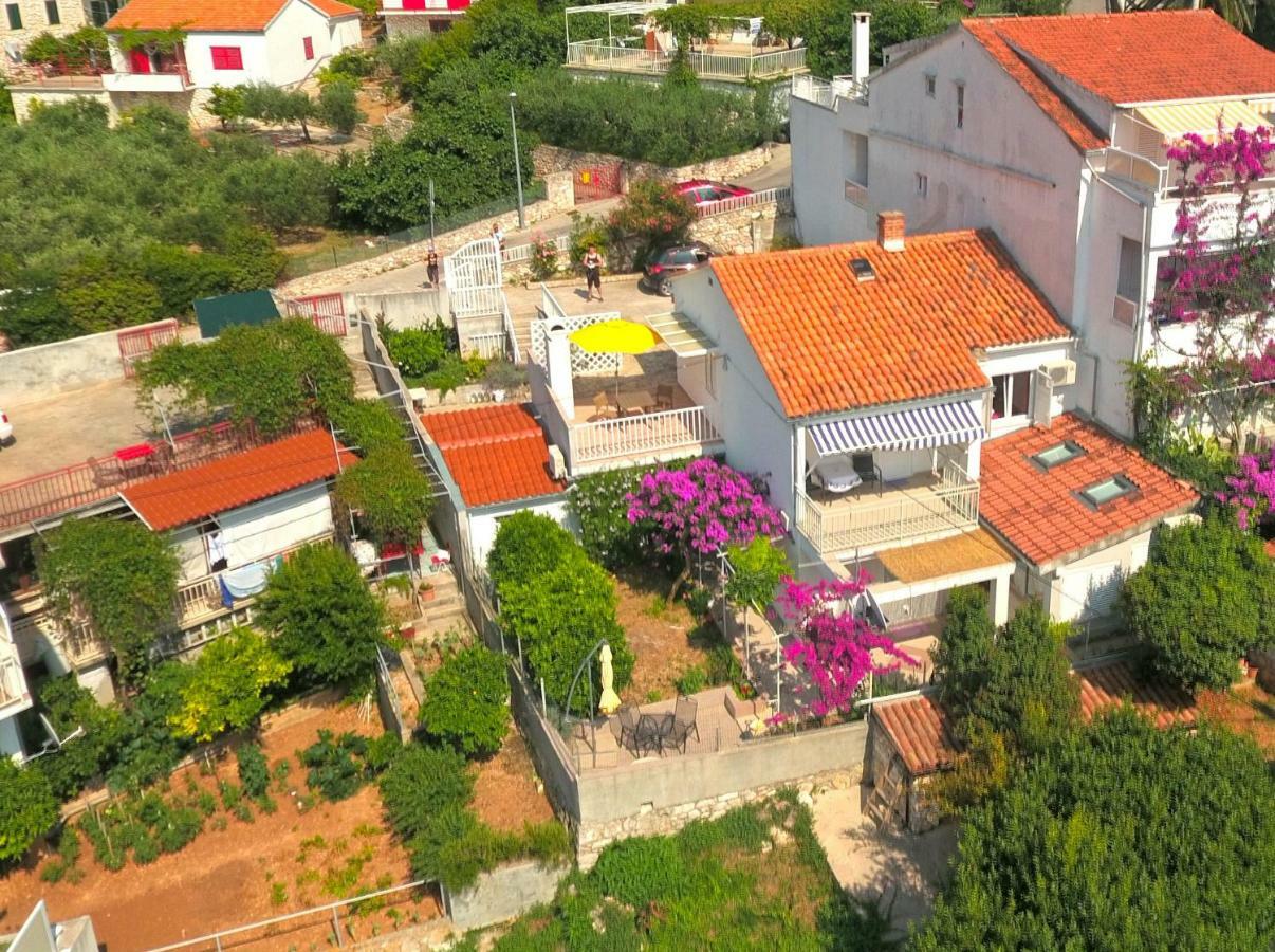 Apartments Hruban Hvar Town Esterno foto