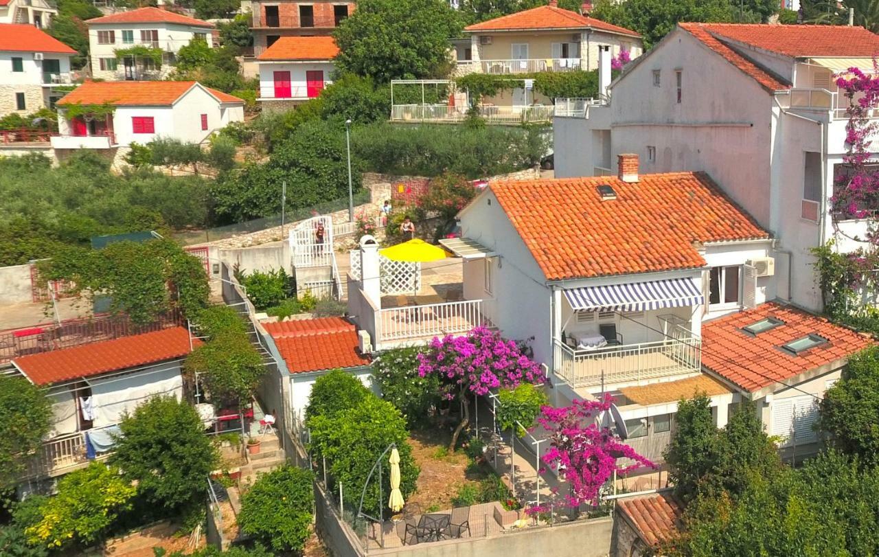 Apartments Hruban Hvar Town Esterno foto