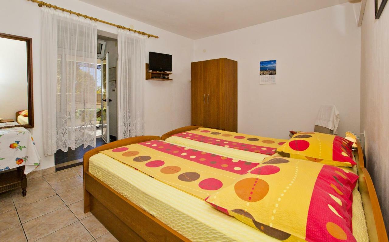 Apartments Hruban Hvar Town Esterno foto